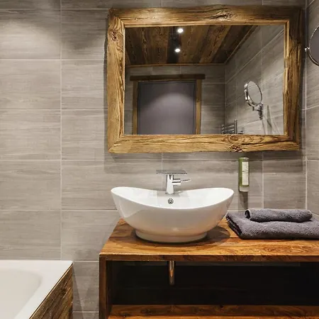 Le Nid D'aigle - Modern Next To Lift Prarion - By Cozee Apartment *